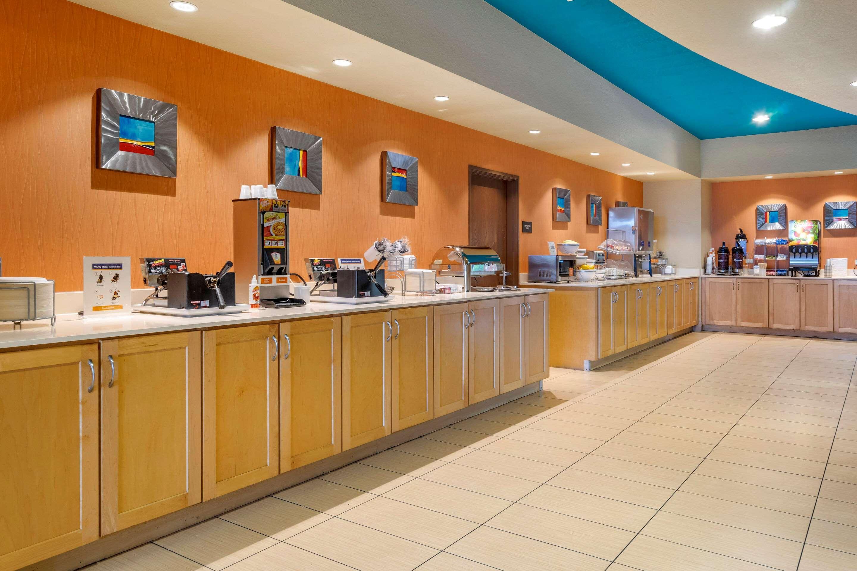 Hampton Inn By Hilton Tampa Fairgrounds Casino Mango Exterior foto